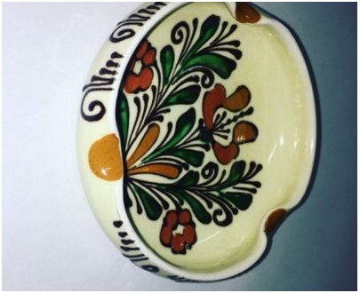 Scrumiera in ceramica, maro